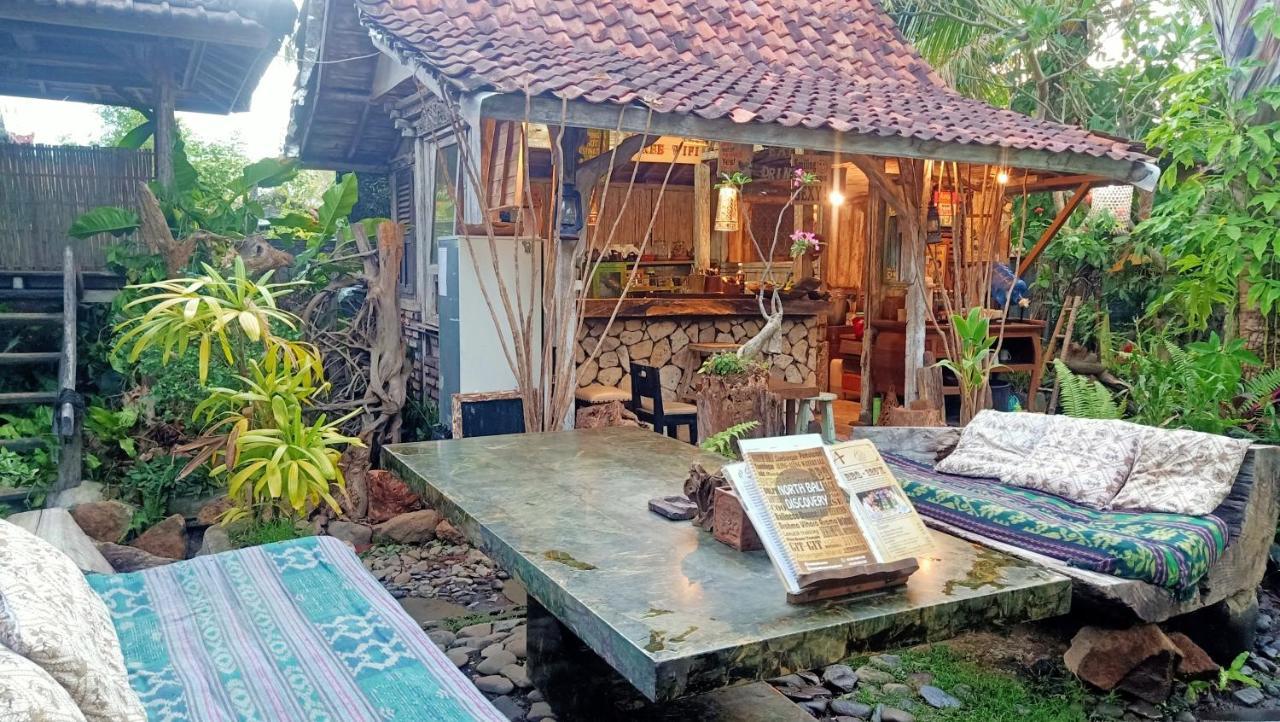 Santhiku Hotel & Spa โลวินา ภายนอก รูปภาพ
