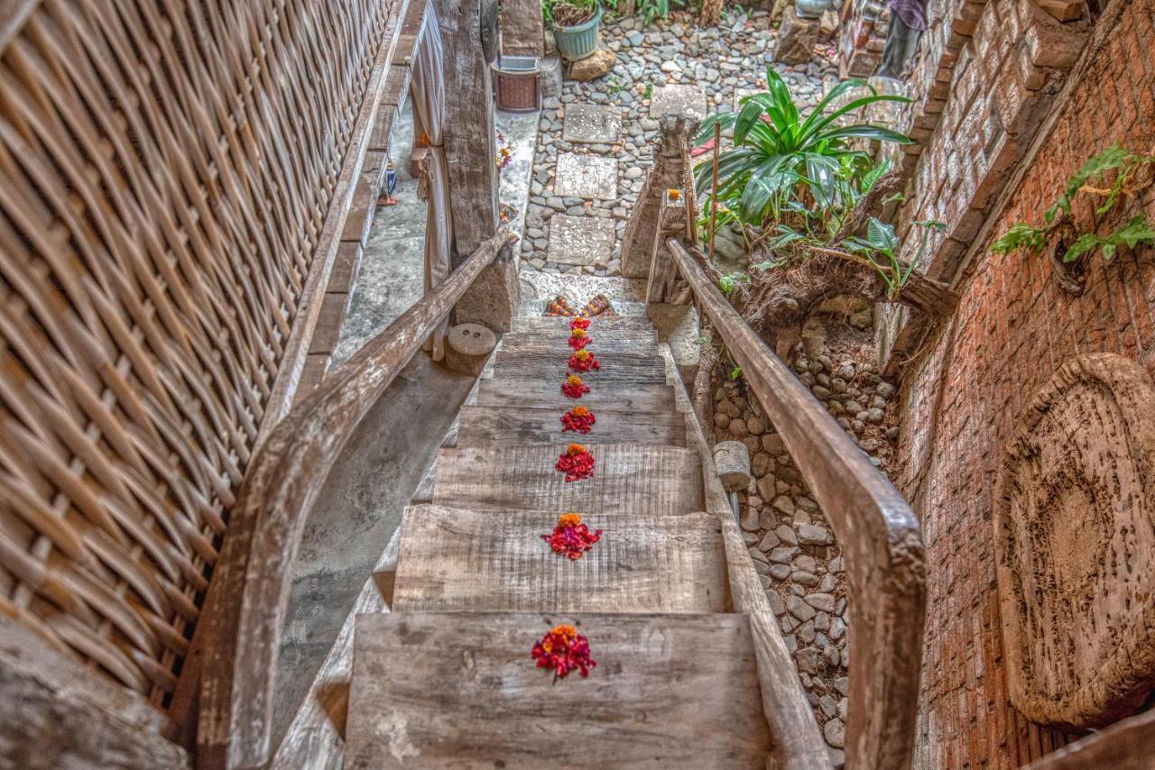 Santhiku Hotel & Spa โลวินา ภายนอก รูปภาพ
