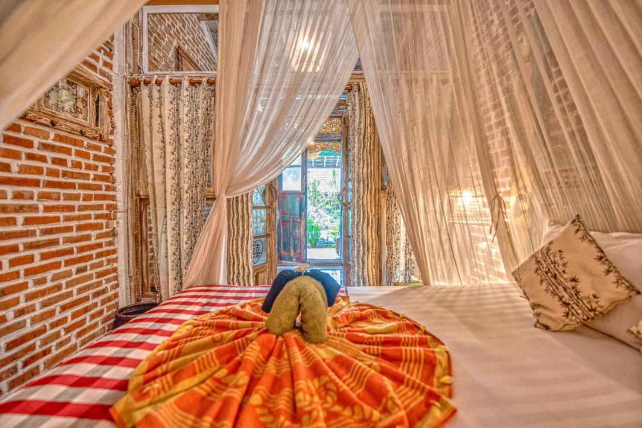 Santhiku Hotel & Spa โลวินา ภายนอก รูปภาพ