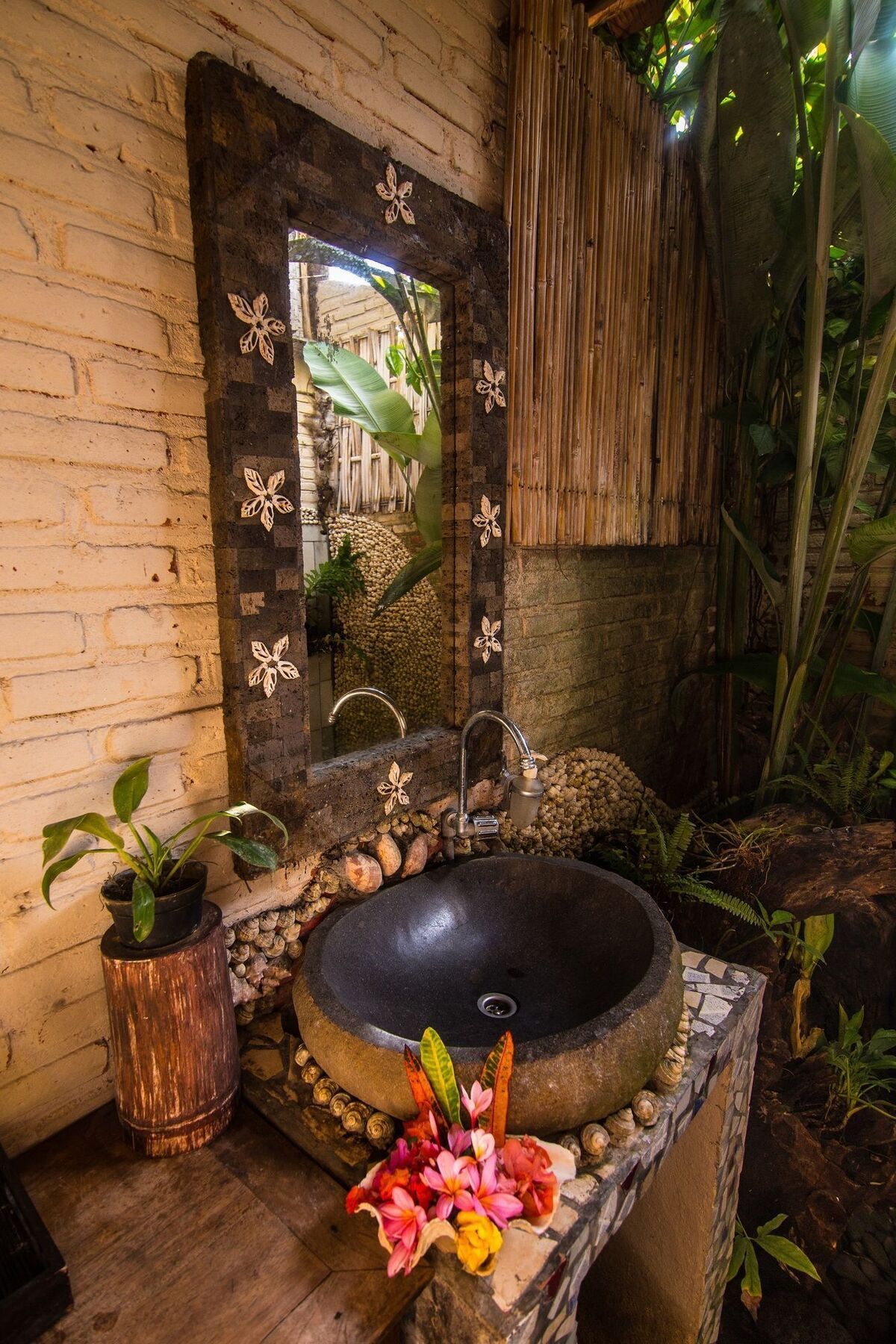 Santhiku Hotel & Spa โลวินา ภายนอก รูปภาพ
