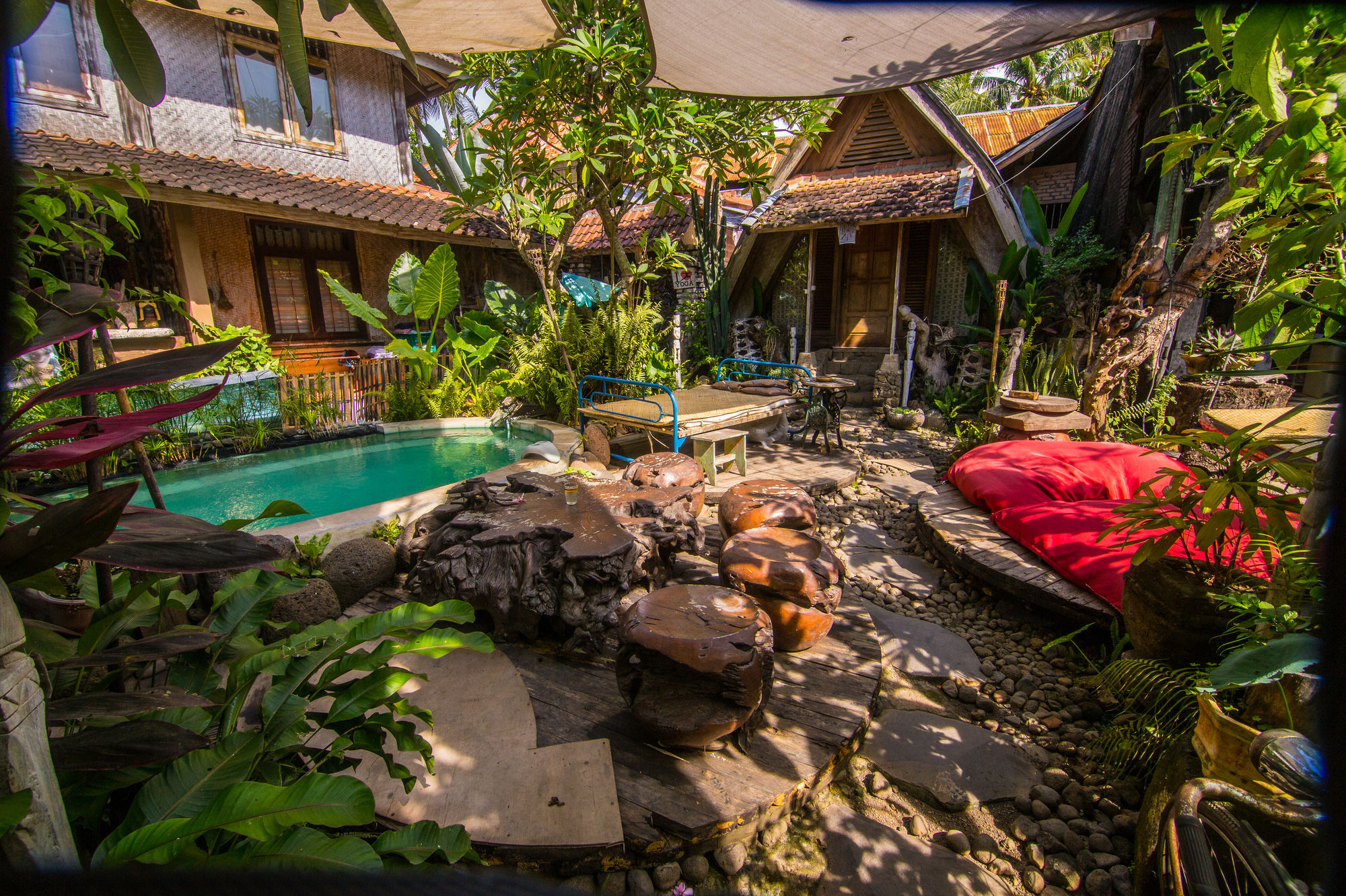 Santhiku Hotel & Spa โลวินา ภายนอก รูปภาพ