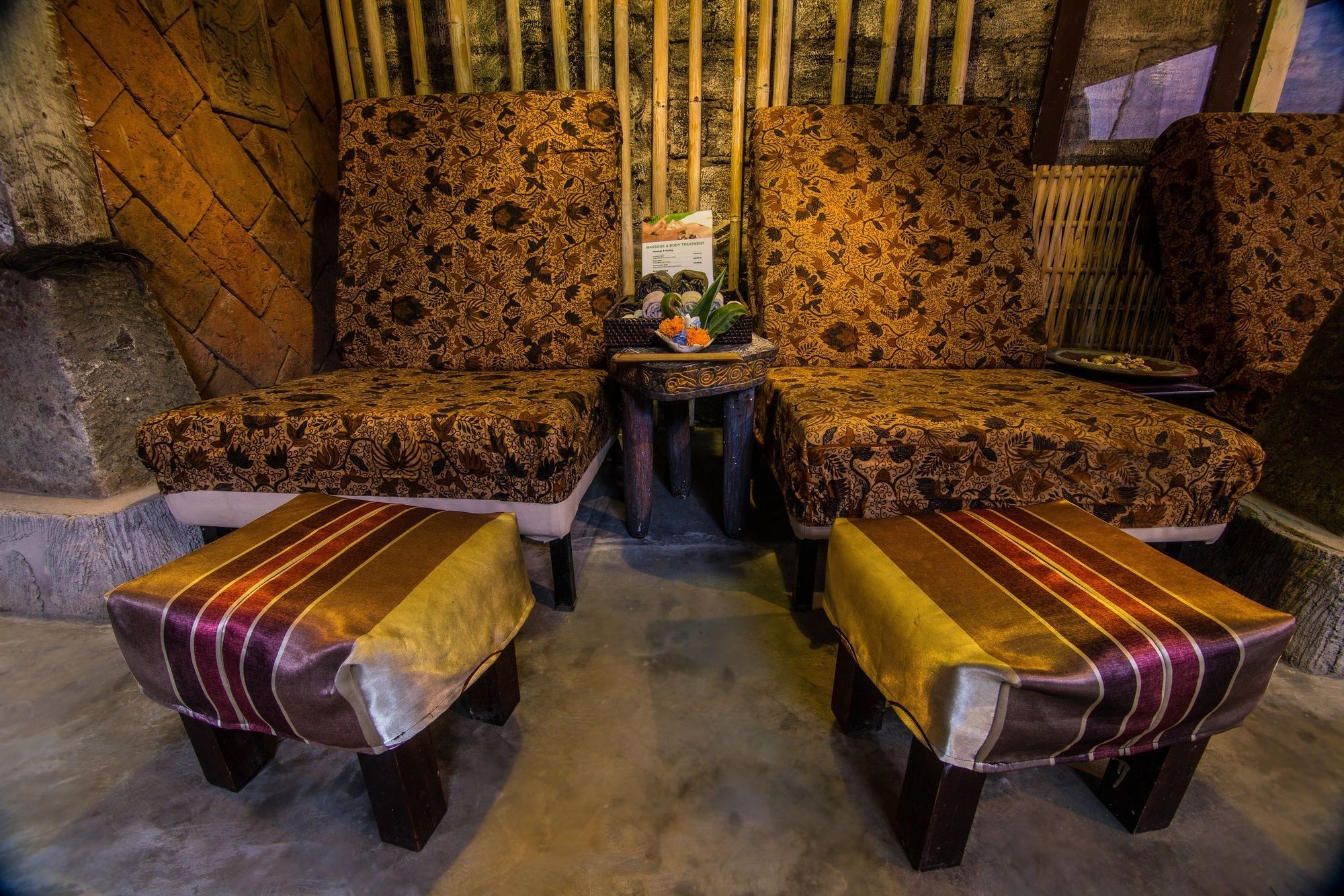 Santhiku Hotel & Spa โลวินา ภายนอก รูปภาพ