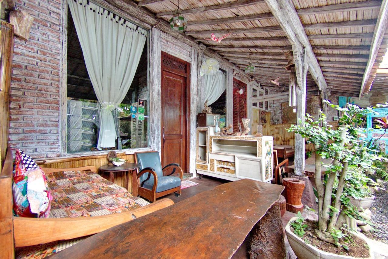 Santhiku Hotel & Spa โลวินา ภายนอก รูปภาพ