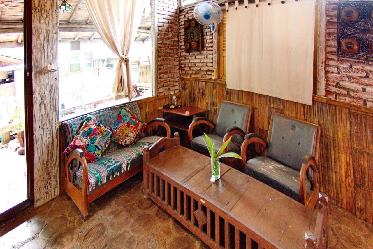 Santhiku Hotel & Spa โลวินา ภายนอก รูปภาพ